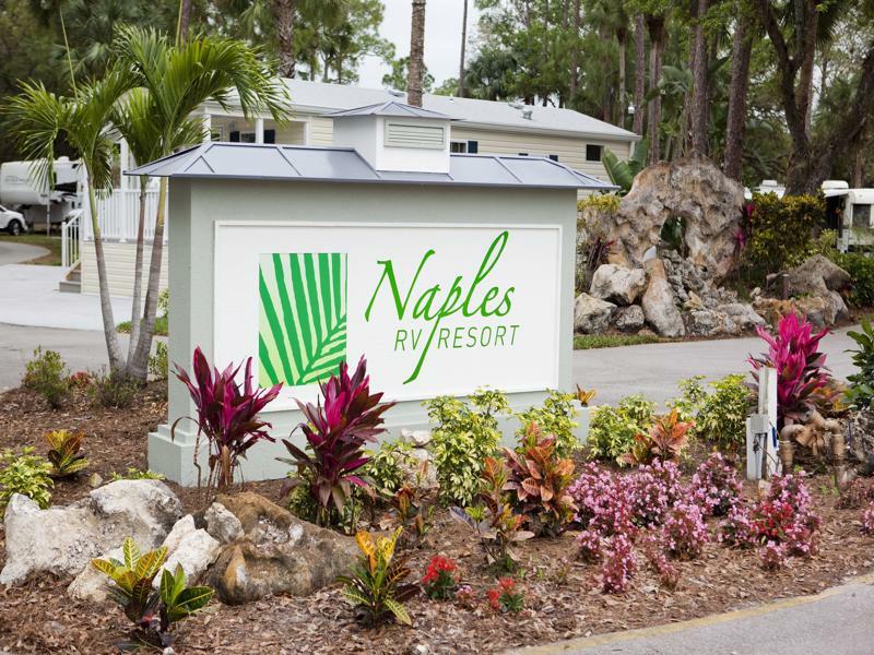 Naples Rv Resort Naples Manor Exteriér fotografie