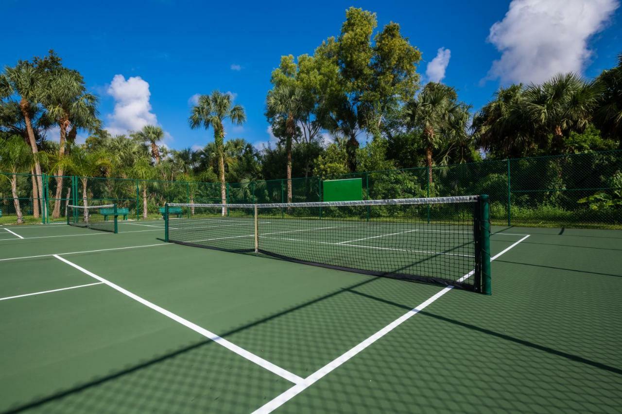 Naples Rv Resort Naples Manor Exteriér fotografie